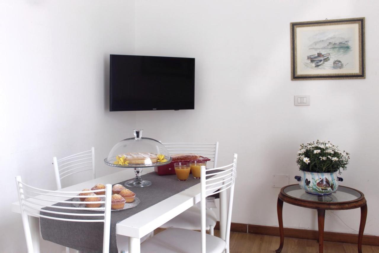Vesuvio House Appartamento Indipendente E Centrale Сант'Агнело Екстериор снимка