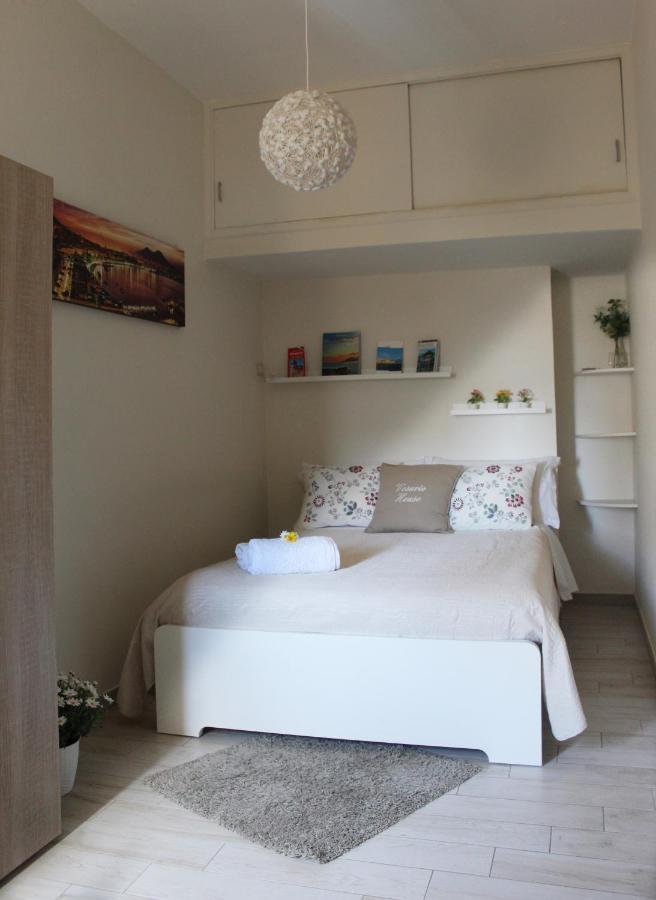 Vesuvio House Appartamento Indipendente E Centrale Сант'Агнело Екстериор снимка